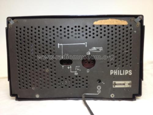 4-39 A; Philips - Polskie (ID = 2032045) Radio