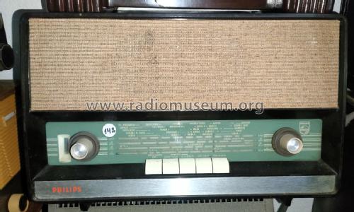 22RB366 /35S; Philips Portugal (ID = 2970160) Radio