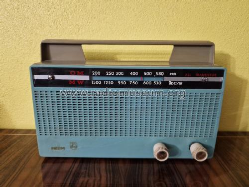 22RC177 /61; Philips Portugal (ID = 3084030) Radio