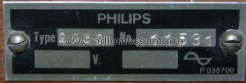 2030; Philips Radios - (ID = 1280813) Speaker-P