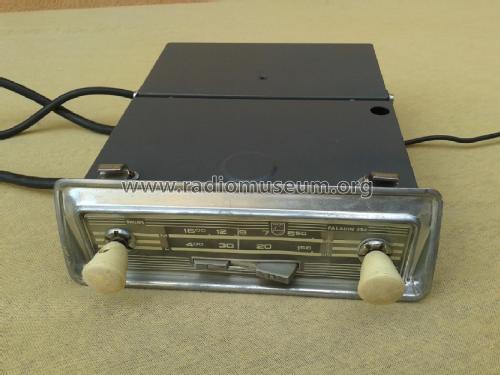 Paladin 394 N3X94V /22; Philips Radios - (ID = 1913417) Car Radio