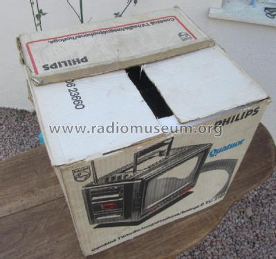 Quatuor - Combiné TV/radio/magnétophone/horloge 9TC2100 /19R; Philips Radios - (ID = 1759142) TV Radio