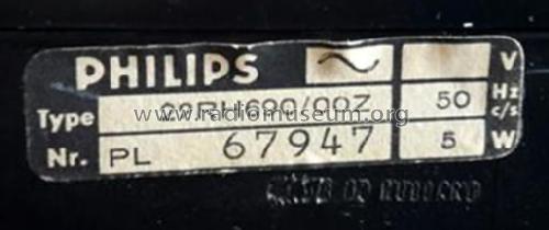 RH690 22RH690 /00 /16 /22 /30 /33 /76; Philips Belgium (ID = 1875099) Radio