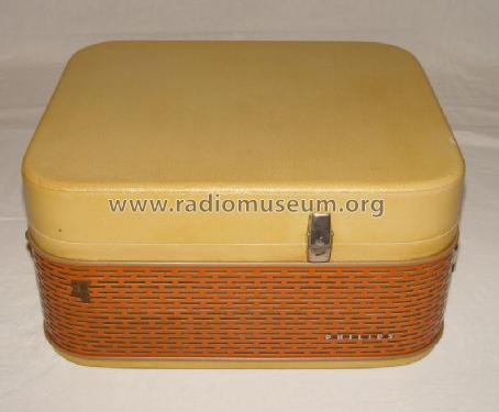 RK40 EL3522/22a; Philips Radios - (ID = 392137) Reg-Riprod
