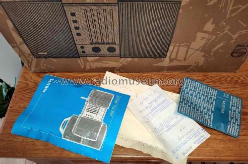 fm-am radio de luxe 22RL693; Philips Belgium (ID = 3111572) Radio