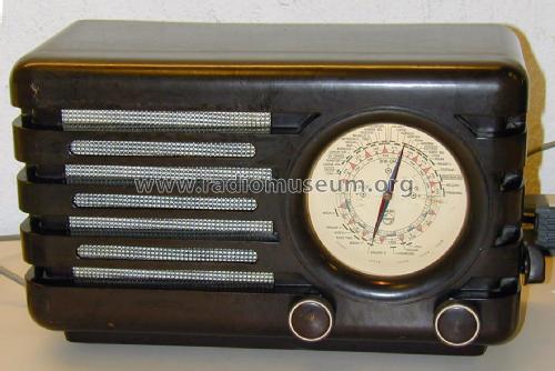 375A Radio Philips - Schweiz, build 1947 ?, 6 pictures, 4 tubes ...