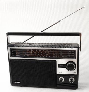 90-AL-590/15; Philips, Singapore (ID = 2760371) Radio