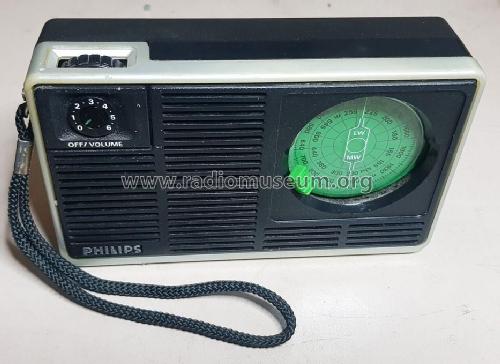 90RL152 /51R; Philips, Singapore (ID = 2763700) Radio