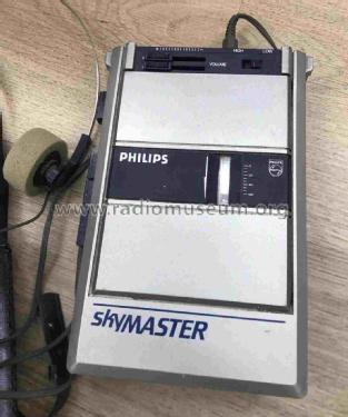 Sky Master D6611 /00; Philips, Singapore (ID = 2991551) R-Player