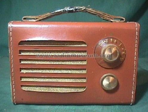 The Sportsman ; Pierpont Industries, (ID = 1059088) Radio