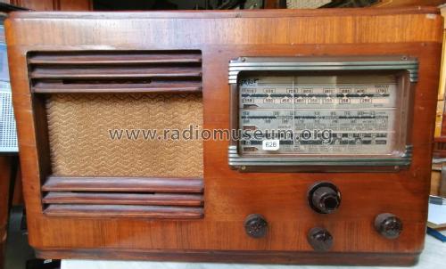 H-554 ; Pilot Electric Mfg. (ID = 2632440) Radio