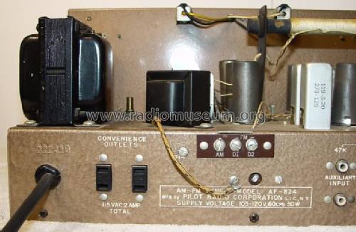 PiloTuner AF-824; Pilot Electric Mfg. (ID = 472417) Radio