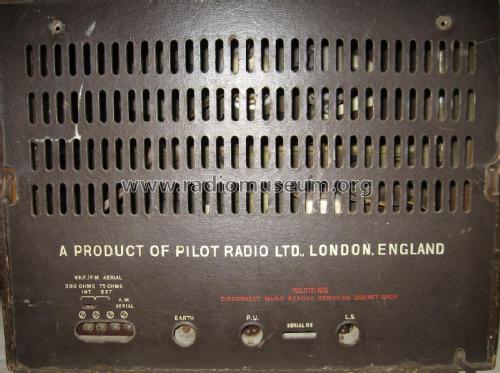 T91; Pilot Radio Ltd.; (ID = 2052585) Radio
