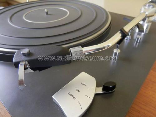 Professional Belt-Drive Stereo Turntable PL-41; Pioneer Corporation; (ID = 2385393) R-Player