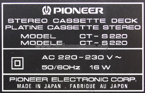 Stereo Cassette Deck CT-S220; Pioneer Corporation; (ID = 1574571) R-Player