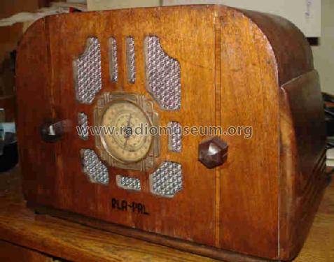 655DA ; Pla-Pal Radio and (ID = 312820) Radio