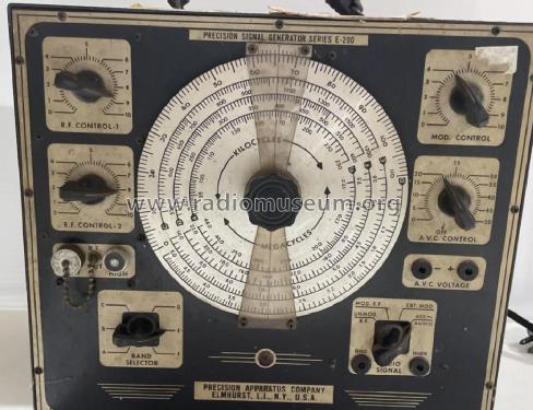 Signal Generator E200; Precision Apparatus (ID = 3101578) Equipment