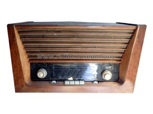 B8; Pupin, Belgrad (ID = 2687597) Radio