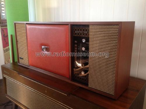 Scimitar 544; Pye N.Z. Ltd.; Waihi (ID = 1957895) Radio