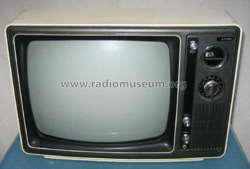 12G-15B; Pye Industries Ltd (ID = 2671452) Television