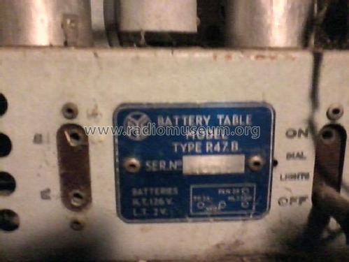 Battery Table Radio P47B; Pye Ltd., Radio (ID = 1373093) Radio