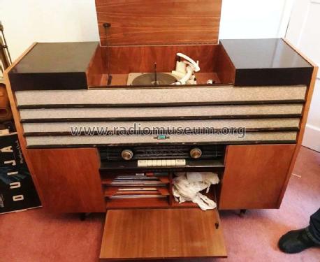 Stereo Radiogram VHF3DSG; Pye Ltd., Radio (ID = 2389078) Radio