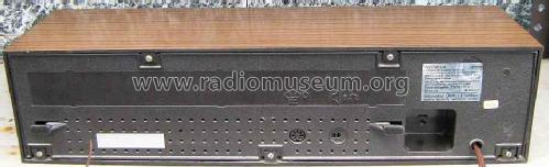 Universum 3-Wellen-Transistor-Heimradio W5515 Best. Nr. 00109 / 00110 / 00111; QUELLE GmbH (ID = 1528509) Radio