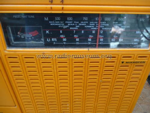 Universum 3 Band Radio Cassette Recorder CTR 2344 Best. Nr. Schwarz 002.493 5 - Orange 005.104 5; QUELLE GmbH (ID = 1684486) Radio