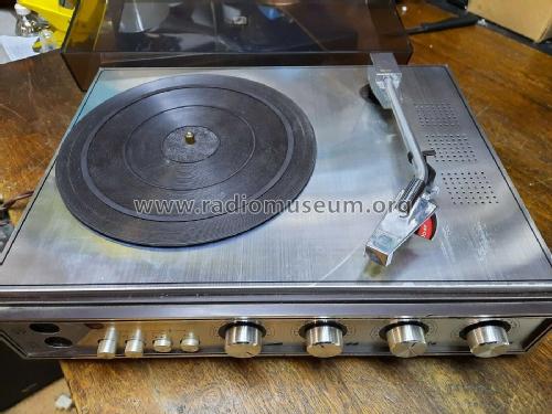 Universum Stereo-Phono-Heimanlage FV5517; QUELLE GmbH (ID = 2834760) R-Player