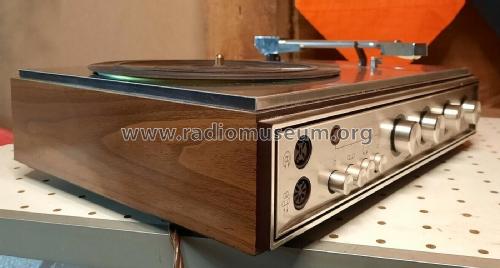 Universum Stereo-Phono-Heimanlage FV5517; QUELLE GmbH (ID = 2834761) R-Player