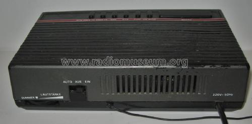 Universum Radiouhr UR-1467; QUELLE GmbH (ID = 2490837) Radio