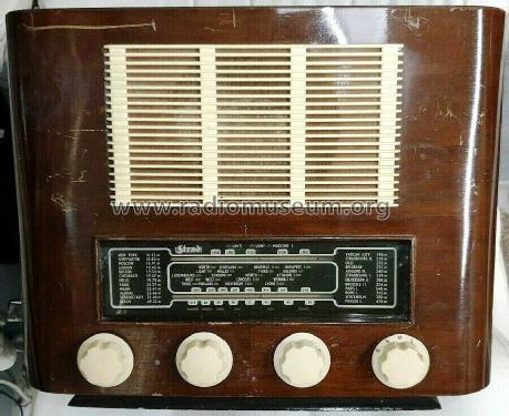Strad 521; R.M.Electric, (ID = 2636108) Radio