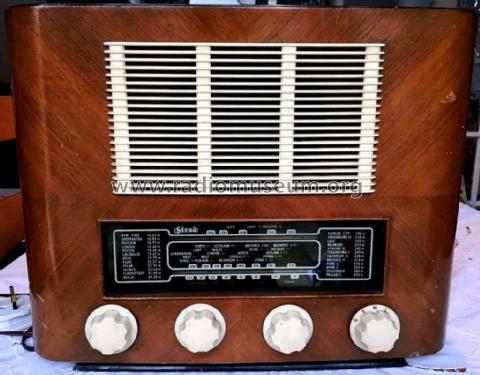 Strad 561; R.M.Electric, (ID = 2097854) Radio