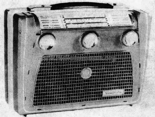 Transporta seven ; Radio and Hobbies, (ID = 1909234) Radio