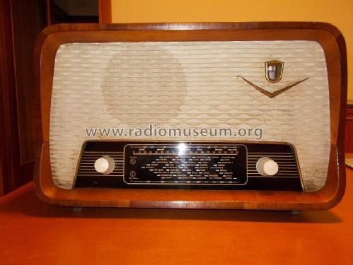 T 100 ; Belind, Beogradska (ID = 1914831) Radio