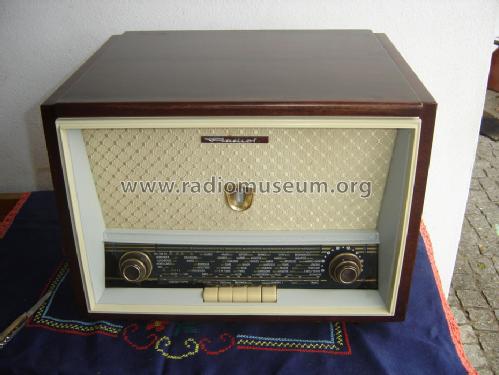 RA387A; Radiola marque (ID = 1668428) Radio