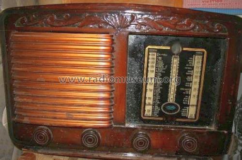 Escorial ; Radio René; (ID = 1957696) Radio