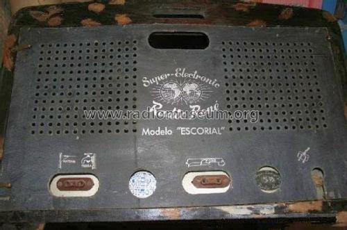 Escorial ; Radio René; (ID = 1957706) Radio