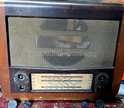 3 Waveband 5 Valve Superhet 210W; Radio Rentals; (ID = 3039680) Radio