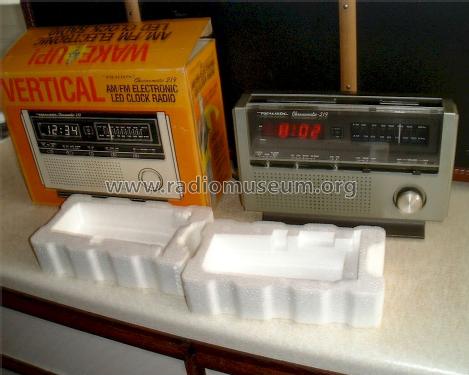 Realistic Chronomatic 219 12-1524; Radio Shack Tandy, (ID = 1457572) Radio