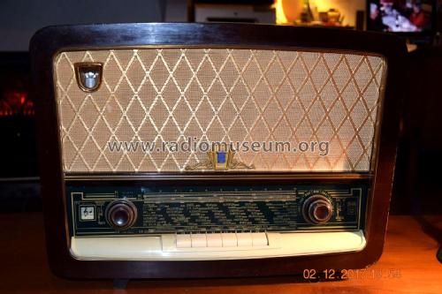 RA575A/01; Radiola marque (ID = 2180396) Radio