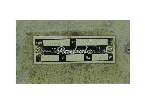 RA86A ; Radiola marque (ID = 2294681) Radio