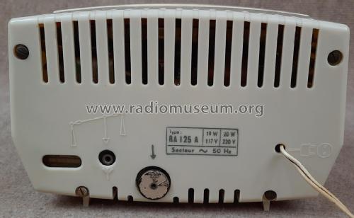 Radiolo RA125A /01; Radiola marque (ID = 3107563) Radio