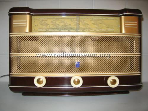 RA30A; Radiola marque (ID = 434131) Radio