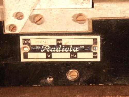 RA549U; Radiola marque (ID = 296063) Radio