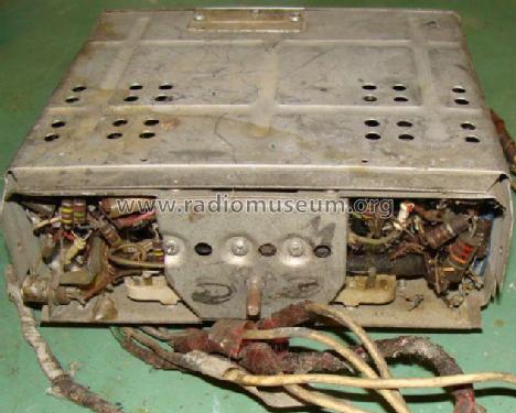 Panhard Dyna A2P ; Radiomatic, S.F.R.T. (ID = 1732965) Car Radio