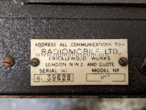 100 ; Radiomobile Ltd., (ID = 2864108) Car Radio