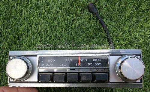 1085XT; Radiomobile Ltd., (ID = 2832309) Car Radio