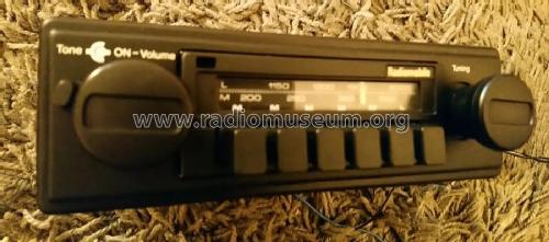 1521S; Radiomobile Ltd., (ID = 2865047) Car Radio