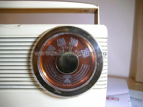 Baby ; Radione RADIO (ID = 2049389) Radio